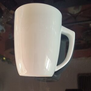 6 Corningware White Ceramic Mug with Comfortable Handle